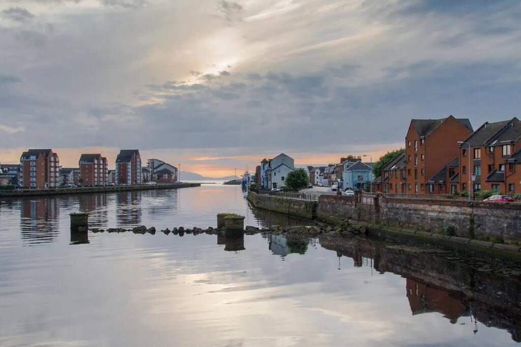 Stunning Refurbished 1 Bedroom, Harbour Apartment. Ayr Exterior foto